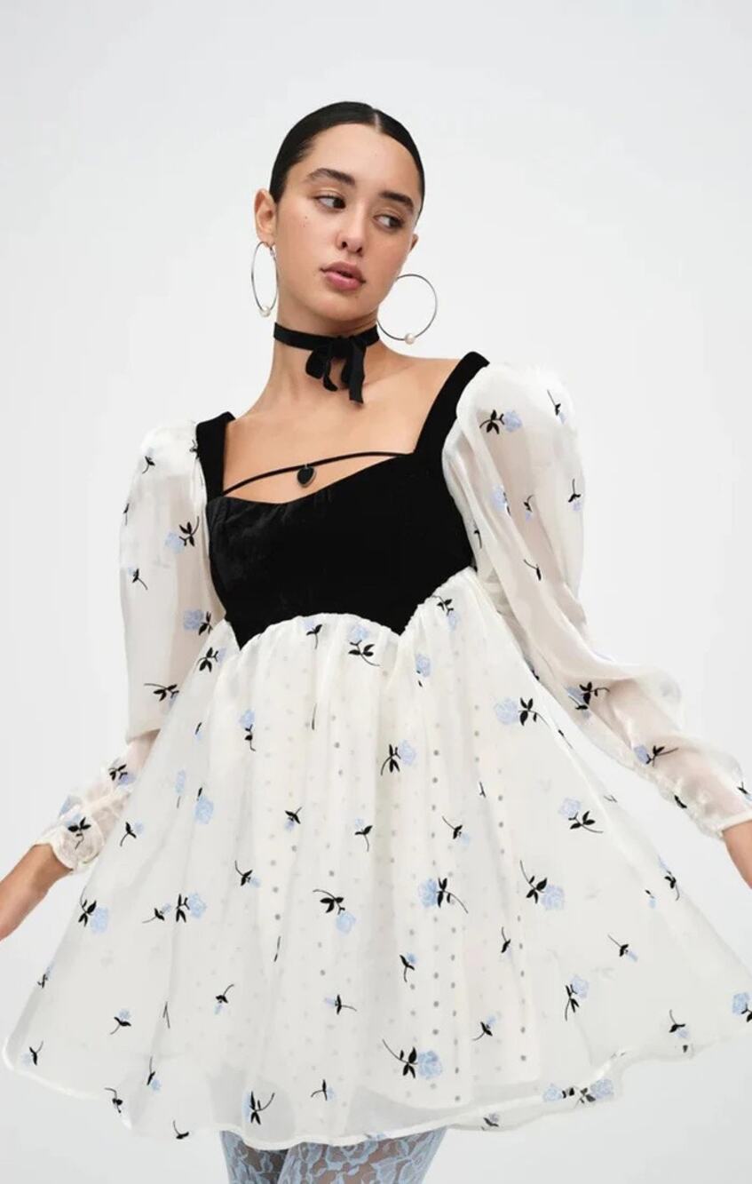 NEW For Love & Lemons Marcella Mini Dress Womens Size Small Floral Heart Velvet
